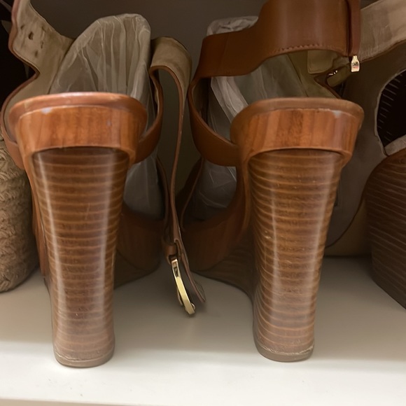 Michael Kors Josephine wedge - Picture 6 of 7